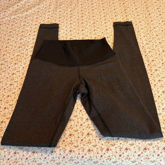 Lululemon Black Wunder Under Pants - Picture 5 of 6